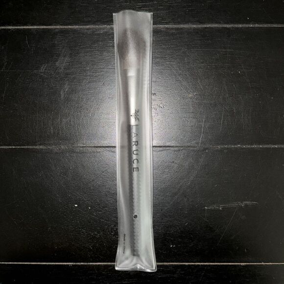 Laruce SMALL LIGHT POWDER LR310 Brand new in packaging - Picture 4 of 4